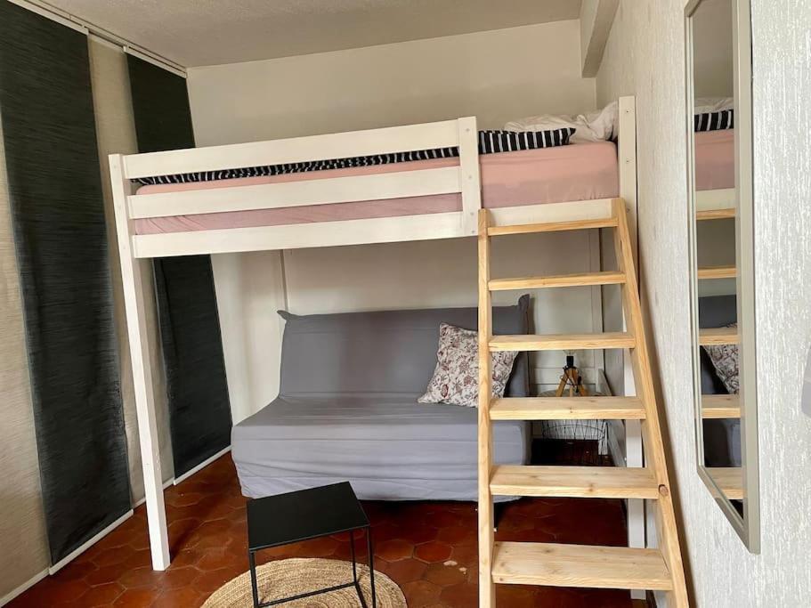 Maison A Proximite De Barbizon / Fontainebleau / A6 Saint-Sauveur-sur-Ecole Ngoại thất bức ảnh